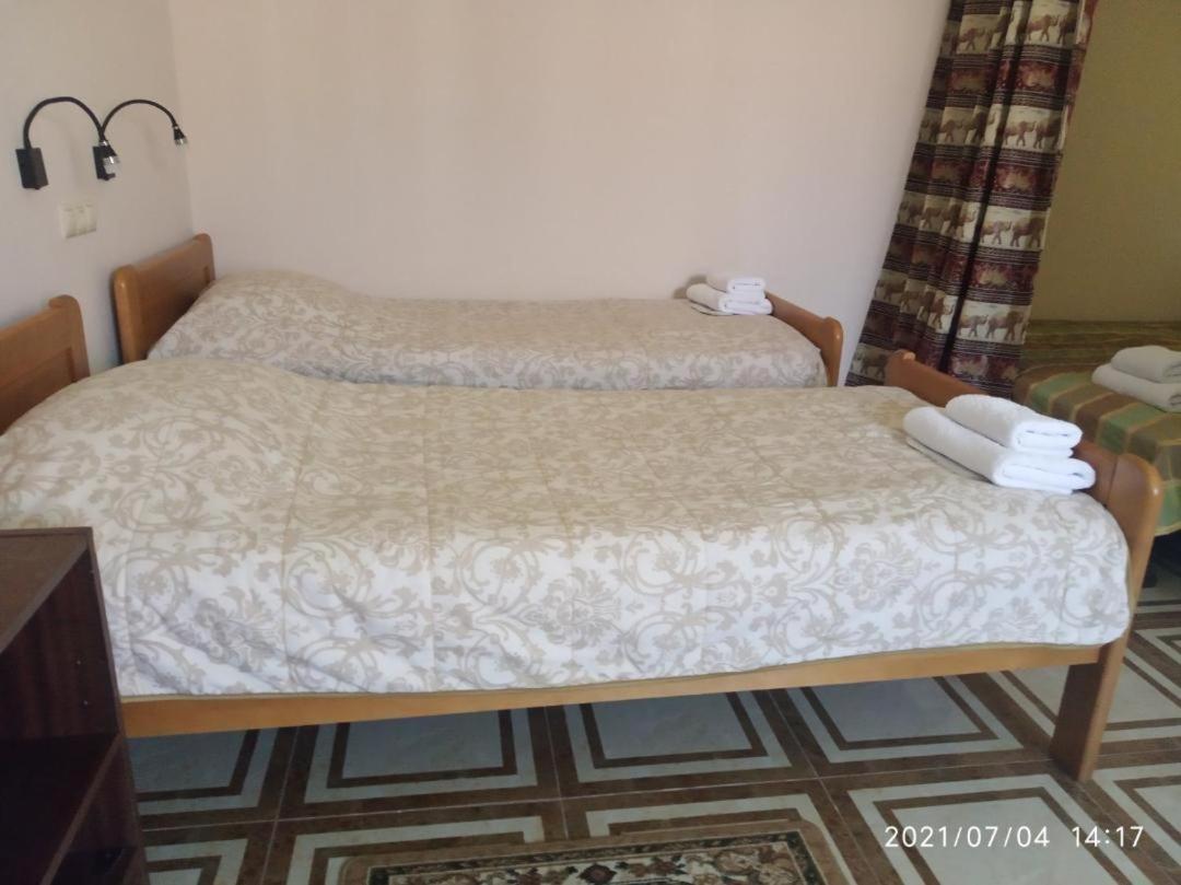 Guest House Hasmik Yeghegnadzor Eksteriør billede